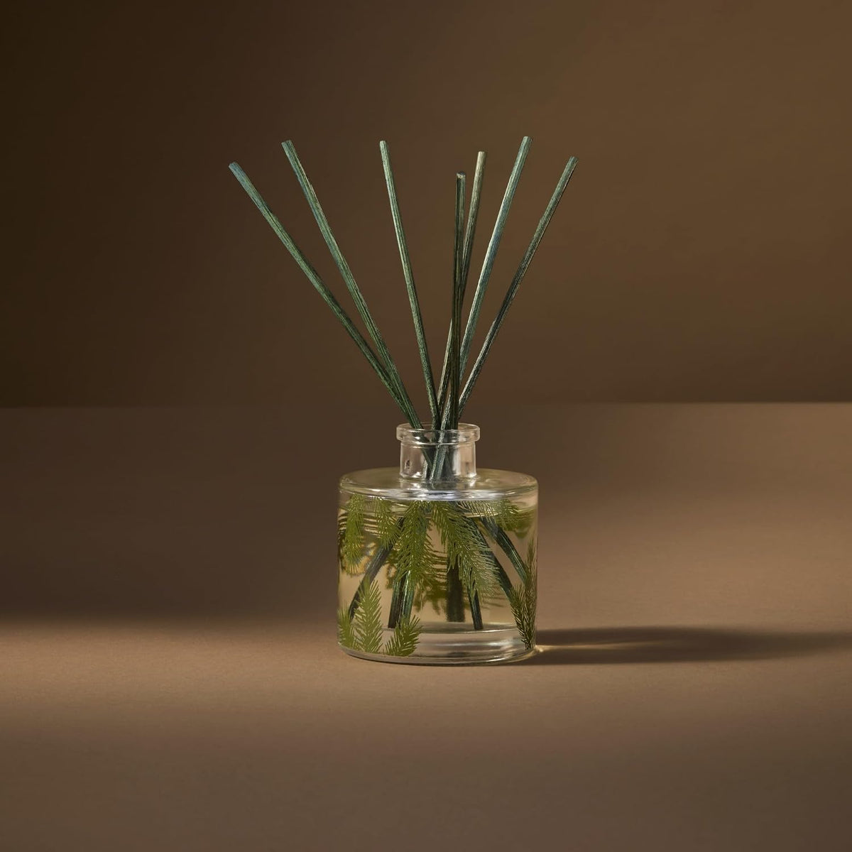 Thymes Frasier Fir Reed Diffuser Set – Includes Reeds, Fragrance Oil, and Frosted Glass Bottle – Fragrance Oil Diffuser – Room Fresheners – Luxury Home Decor – Green & Clear (Pine Needle, 4 fl oz)