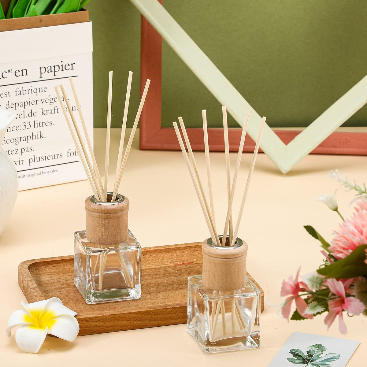 Roshtia 4 Set Reed Diffuser Bottles 50ml Glass Wooden Caps Rattan Sticks