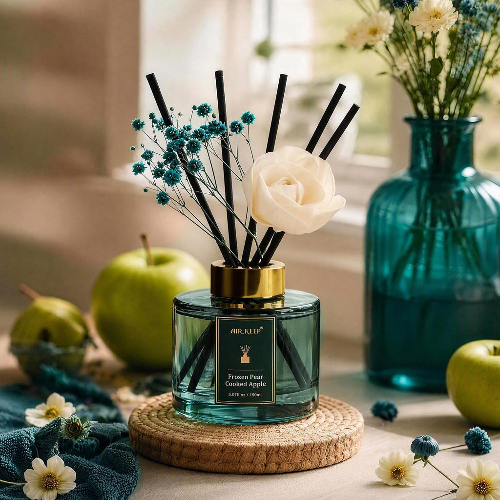 Airkeep Flower Reed Diffusers Set, 5.07 oz Pear/Apple/Berry Scented Oil Diffuser with 8 Reed Sticks, Home Fragrance Diffuser Gift Set for Bathroom & Office Decor 150ml